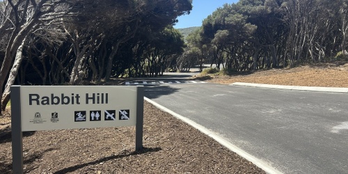 Rabbit Hill access road and signage