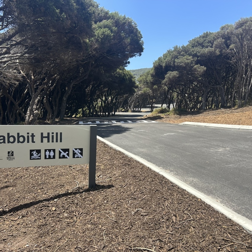 Rabbit Hill access road and signage